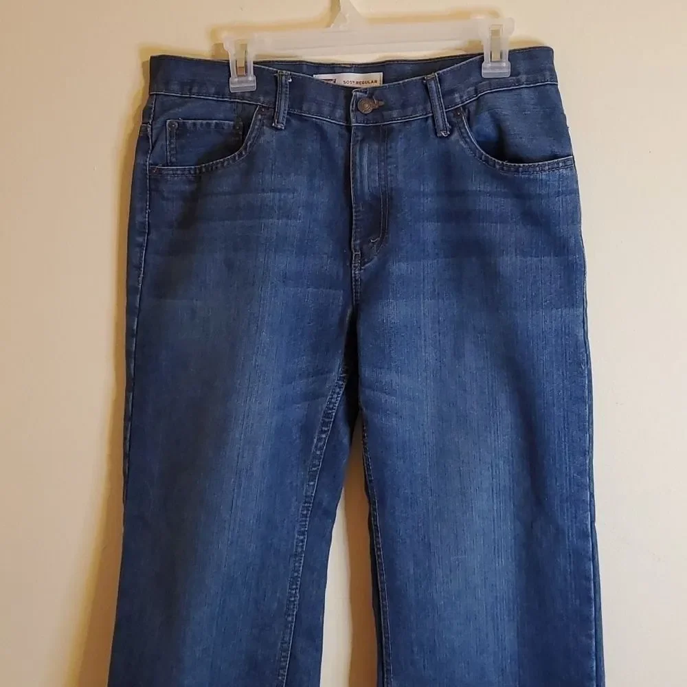 Levi's 505 Relaxed Fit Medium Wash Blue Jeans Size 20 Husky